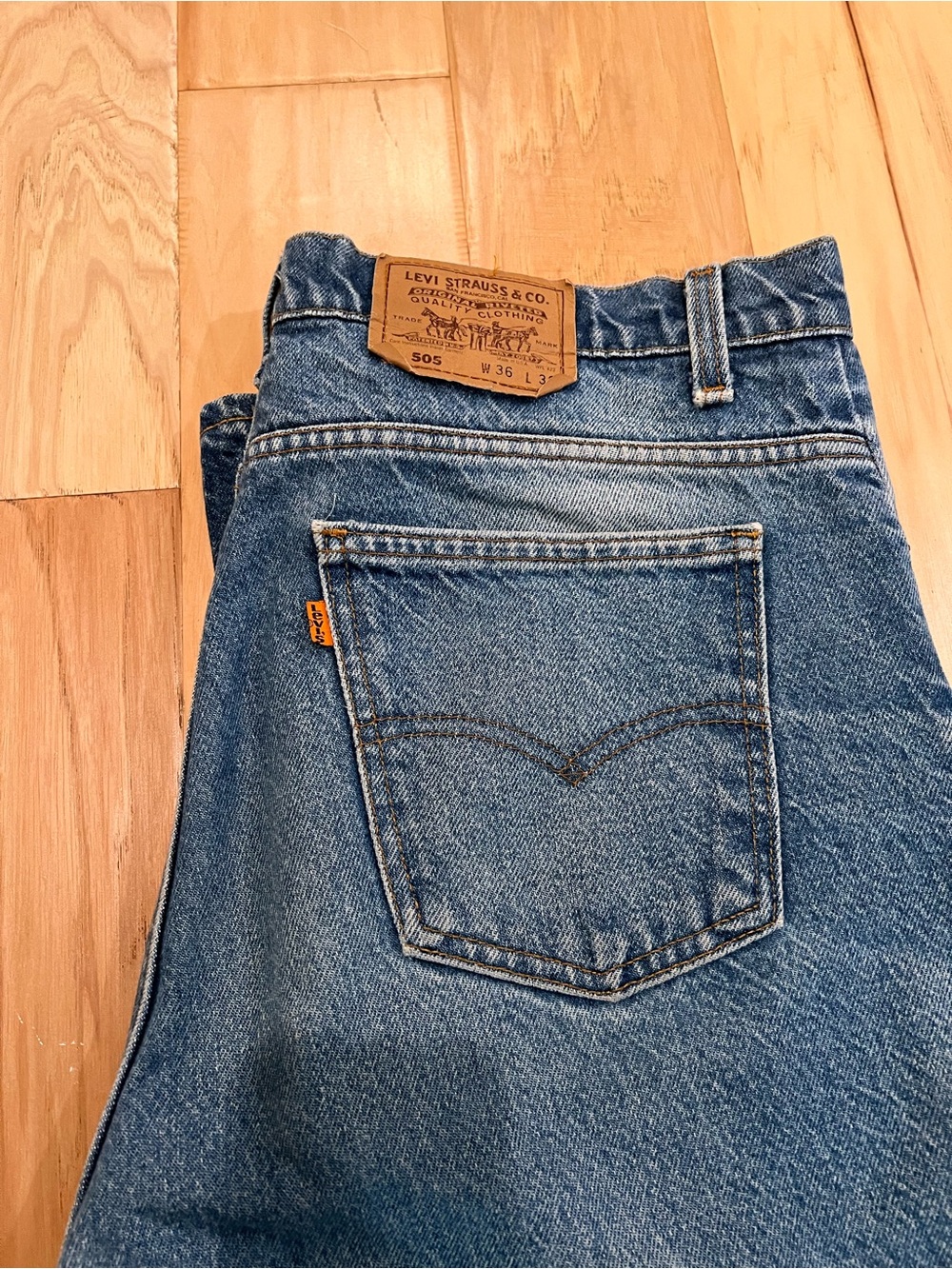LEVIS 505 jeans